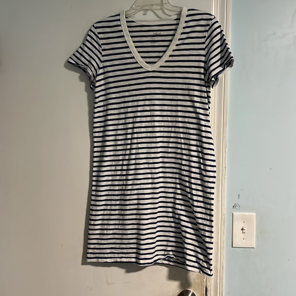 Universal Thread S White, Navy Striped Jersey Knit Short Sleeve Dress